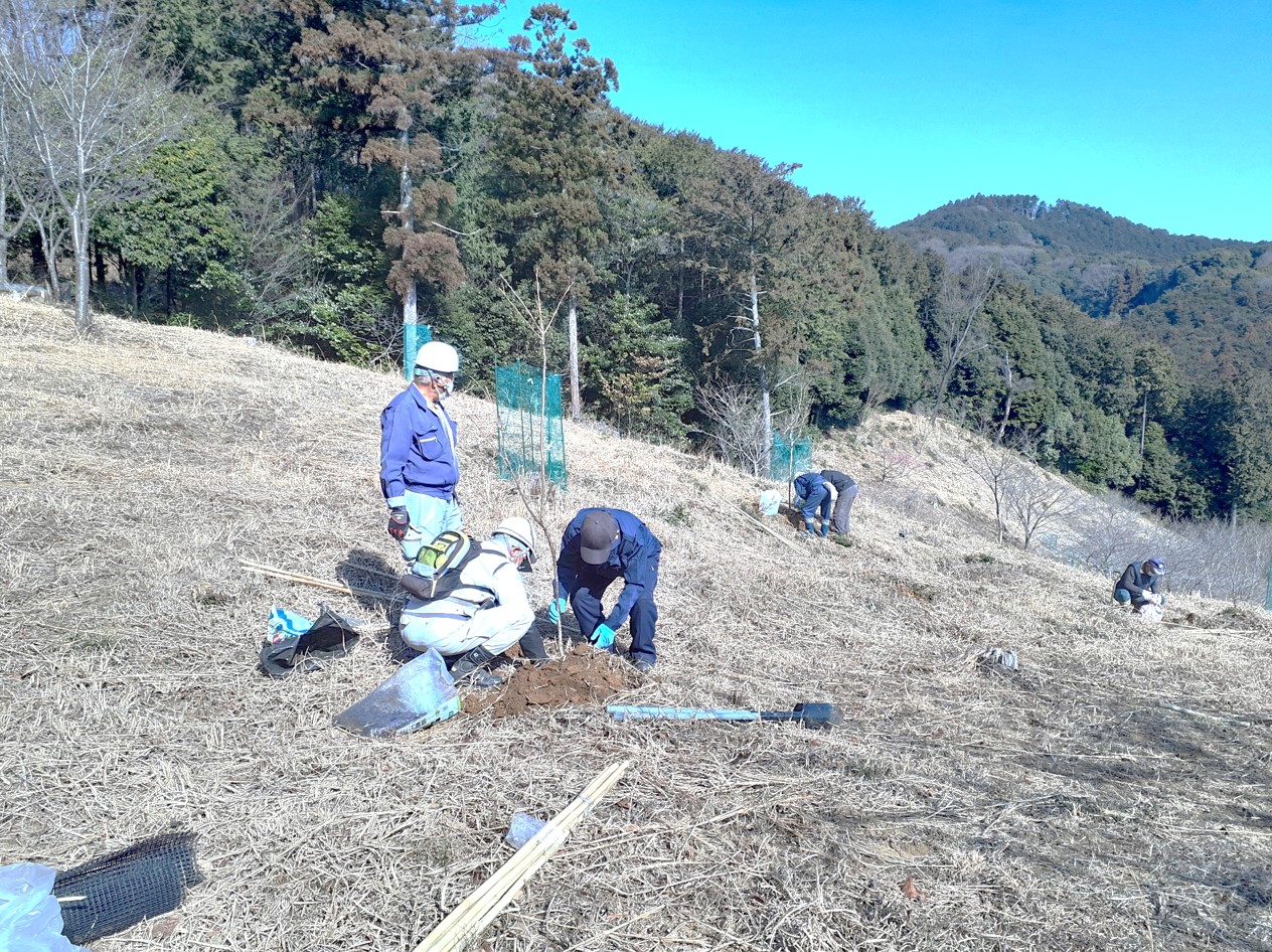 上野二4
