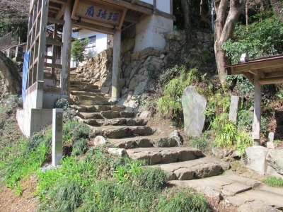 薬師堂