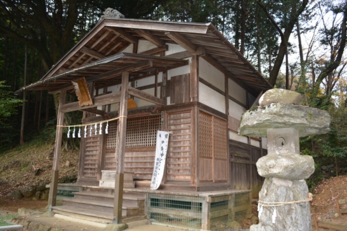 大満八幡神社
