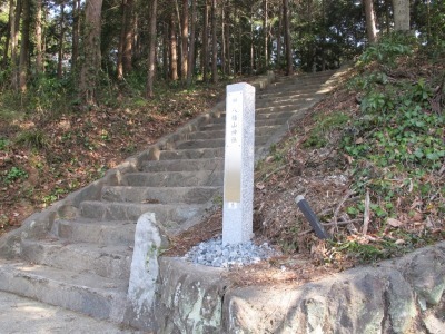 八幡山神社