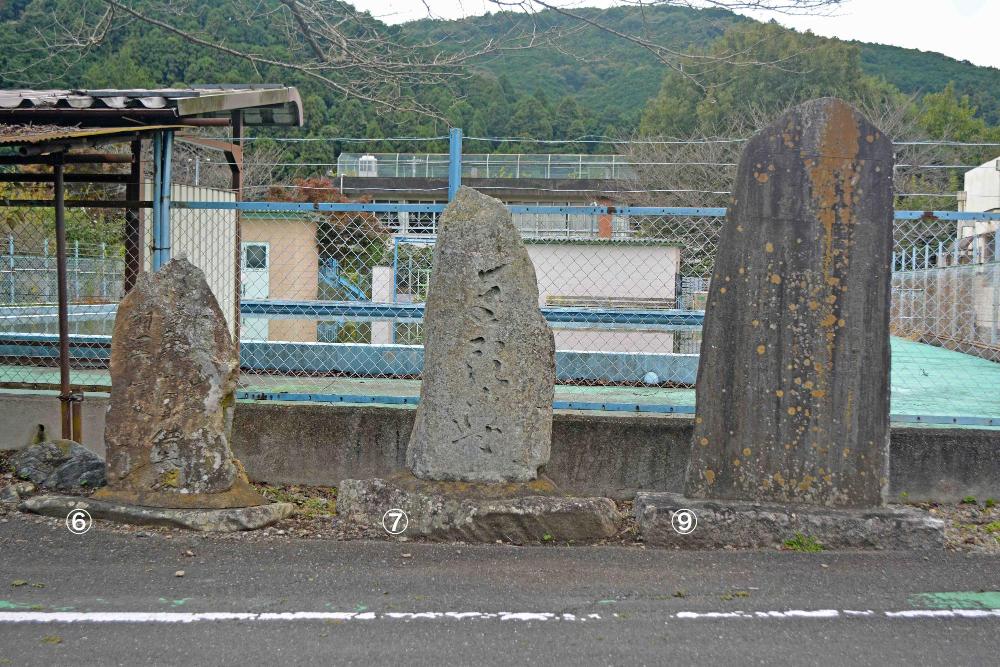 小杉堀之内の石仏群