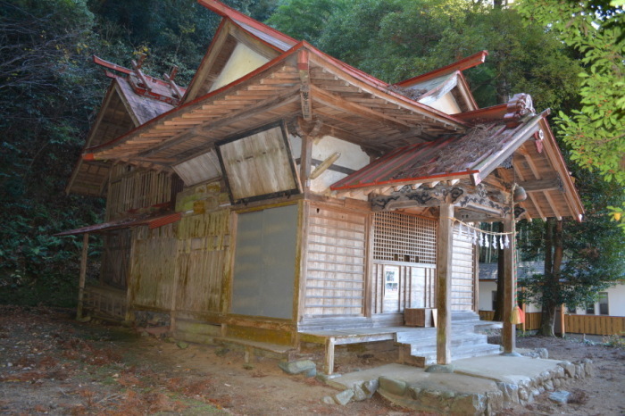 梅園神社本殿